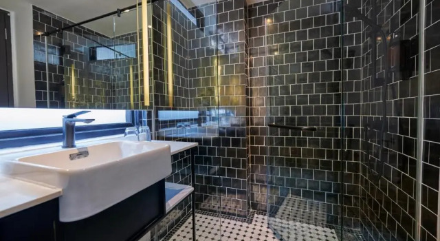 Двухместный номер Superior J-Hotel by Dorsett