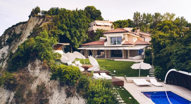 Вилла Villa STAMIRA