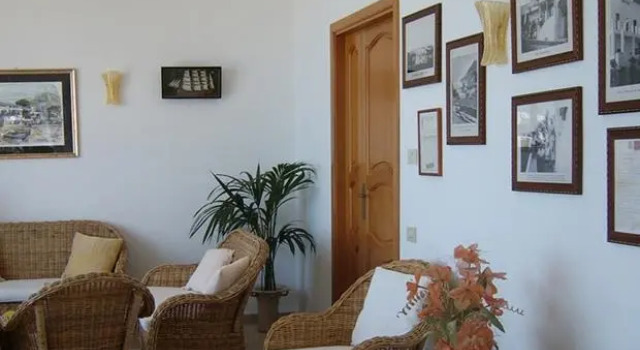 Hotel Miramare, Забронировать Отель Отели Стромболи 3 звезды, 3*