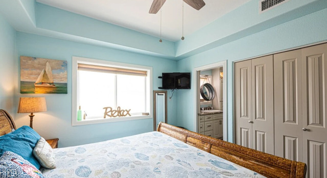 Sun Rose Ir33 2 Bedroom Condo by Redawning