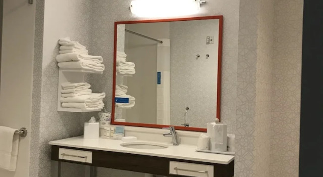 Четырёхместный люкс Hampton Inn & Suites By Hilton-Columbia Killian Road