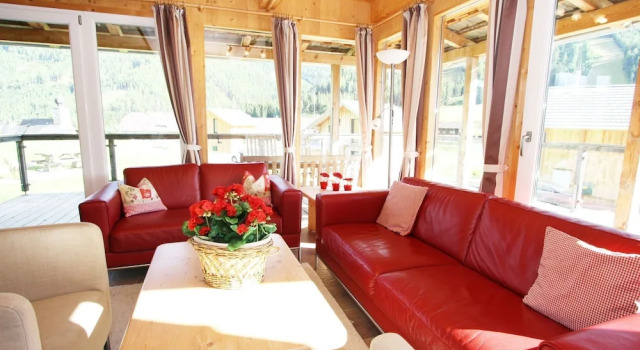 Fancy Chalet in Hohentauern With Sauna & Mountain Views, Rezerwuj Chalet Hotele 3-gwiazdkowe w Murtal, 3*