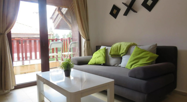 Flora Daisy Apartment nr 28, Book Apartment Samokov 