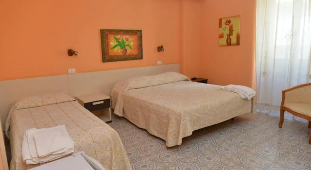 Трёхместный номер Standard Casantica B&B Turismo Rurale