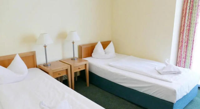 Ferienwohnung 1 2 12 Inselstrand, Book Hotel Heringsdorf Usedom