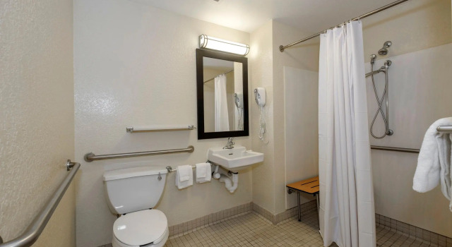 Двухместный номер Deluxe Red Roof Inn PLUS + Gainesville