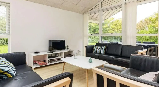 Holiday Home Bjørn II, Buchen Sie Ferienhaus Hasmark Strand Syddanmark