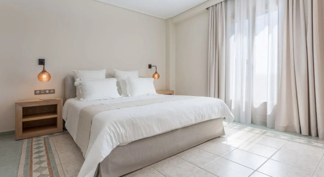 Двухместный номер Superior с видом на бассейн Porto Naxos
