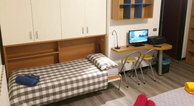 Studio Central 1
