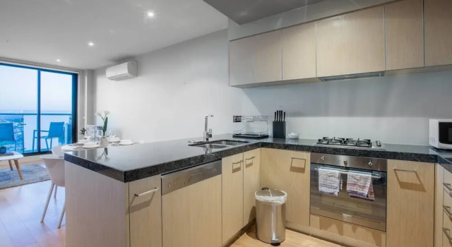 Апартаменты Sweet Apartment At Centro Melbourne