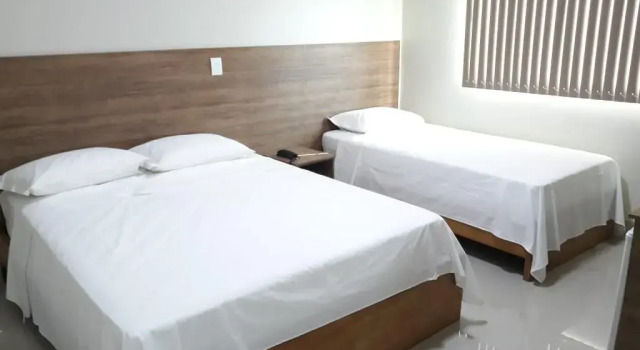 Planalto Palace Hotel, Book Hotel  
