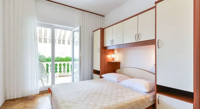 Apartments in House Liveric, in Vir at the beach, Забронировать Апартаменты/квартира Вир Zadar Islands