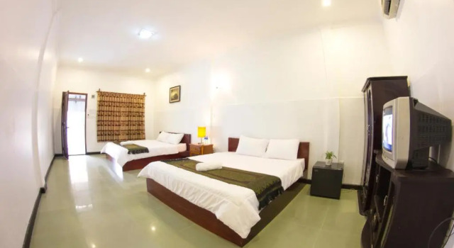 Трёхместный номер Standard Hotel Riverside Sky