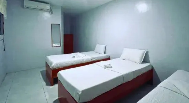 Трёхместный люкс Deluxe A and A Bed and Breakfast Inn powered by Cocotel