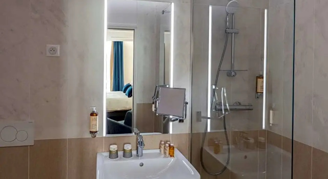 Номер Superior Mercure Paris Opera Lafayette