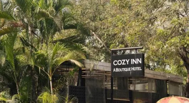 Hotel Cozy Inn, Забронировать Отель Недорогие отели штата Махараштры, недорого