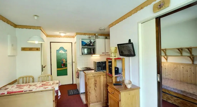Appartement Les Menuires, 2 pièces, 4 personnes - FR-1-178-163