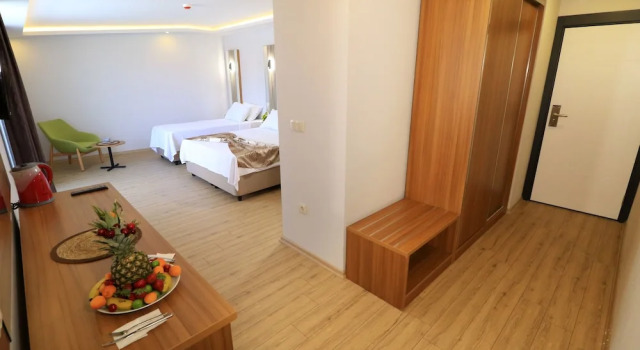 Номер Royal ALMIRCAN HOTEL