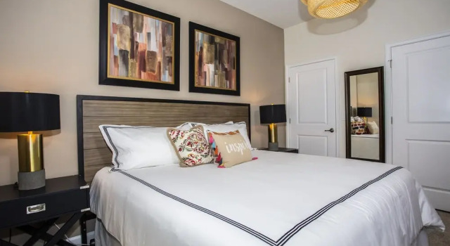 Номер Standard Four Bedroom Storey Lake Resort Close to Disney w Pool 3063