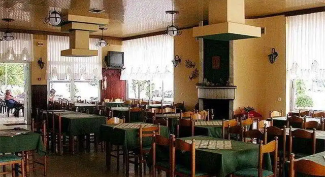 Nafsika, Book Hotel Litochoro 