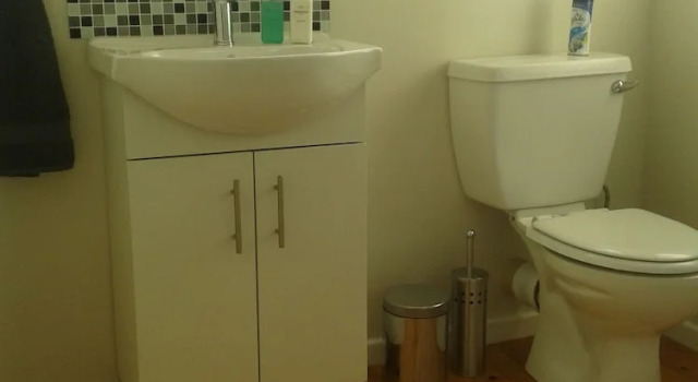 Кровать в общем номере brookdale house