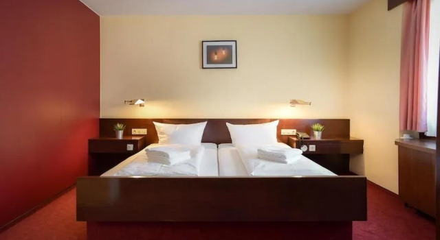 KONTAKTLOS Hotel Am Kappelberg KONTAKTLOS, Reserva ahora Hotel Fellbach Swabian Forest
