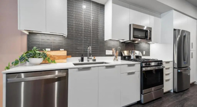 Апартаменты с 2 комнатами The Fields Condos by Barsala