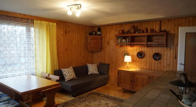Domek Węsiory, Varaa Hotelli Hotellit Pommeri pysäköinnillä, Pysäköinti
