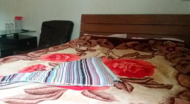 Chinar Guest House, Забронировать Гостевой дом Гостевые дома Jammu & Kashmir Ski, Гостевой дом