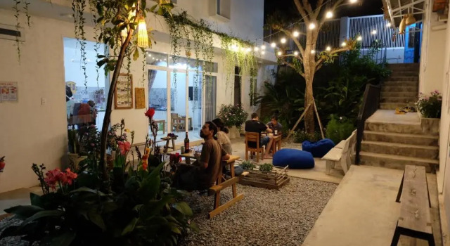 Kontum Home Sweet Homestay, Rezervasyon Otel Kon Tum Kon Tum