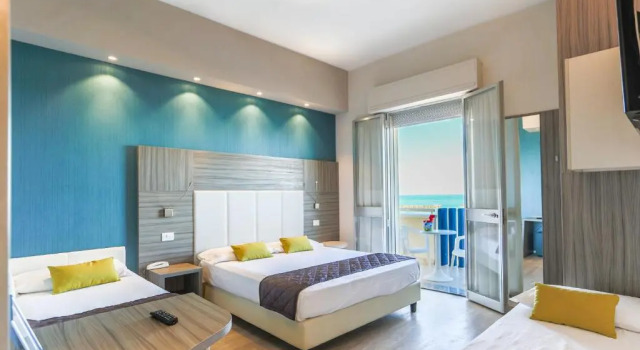 Четырёхместный номер Standard Hotel Internazionale