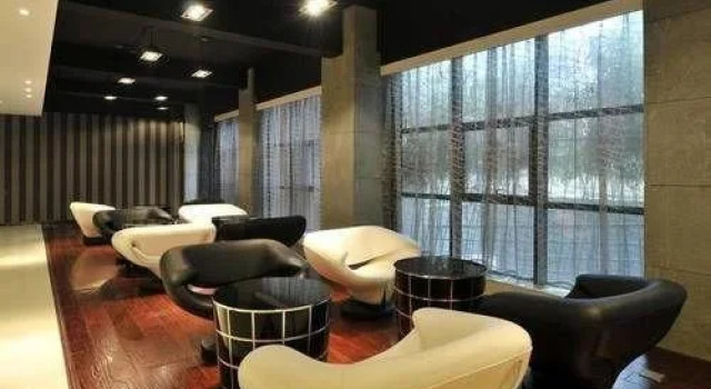 Luoyang Dawei Jiuchao Hotel Xinqu Branch, Rezervovat Hotel Luo Long 