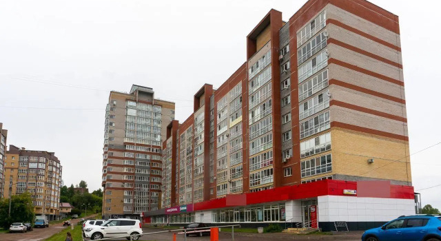 Apartments on Uritskogo street 48k1, Book Apartment Hotels in Kirov Region with Parking, Parking