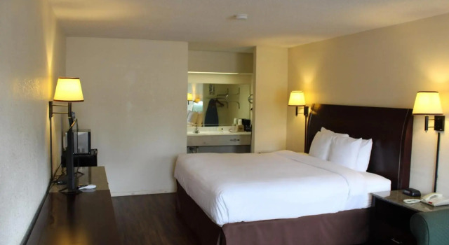 Executive Inn & Suites, Book Hotel Marshall Texas