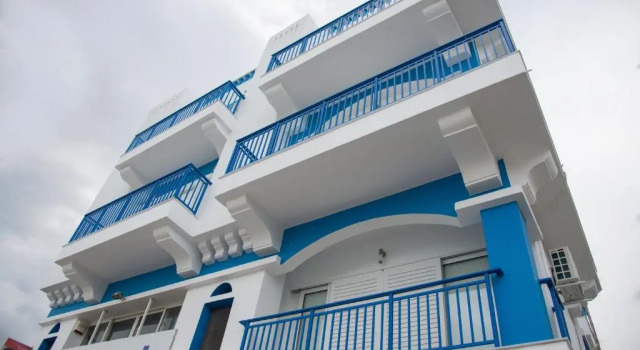 Sea View Apartments, Забронировать Апартаменты/квартира Отели Айос-Николаос с парковкой, рядом с Пляж Китроплатия, Парковка