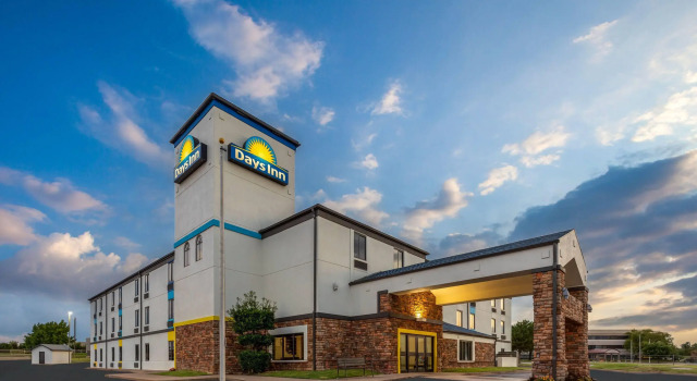 Holiday Inn Express Tulsa - Central, Varaa Hotelli Tulsa Oklahoma