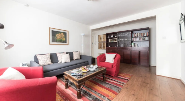 Апартаменты A Place Like Home - Comfortable South Kensington Apartment