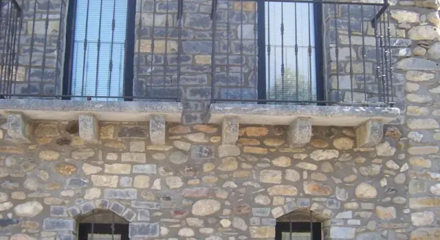 Casa Ramona, Book Hotel Hotels in Aragon with Parking, Parking