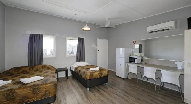 Семейный номер Standard Ned Kellys Motel