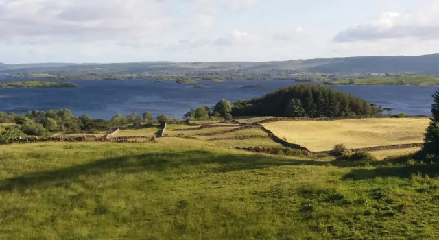 Villa Pio Luxury Apartment 3km From Historic Cong, Ashford Castle, Ashford Lodge, Prenota Appartamento Hotel a Connacht con parcheggio, Parcheggio