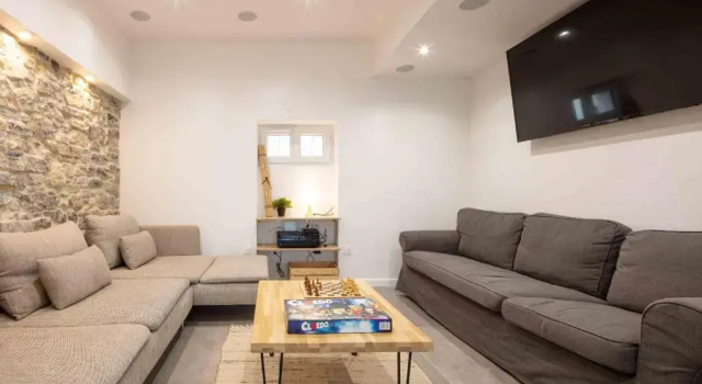 Ted Surf House