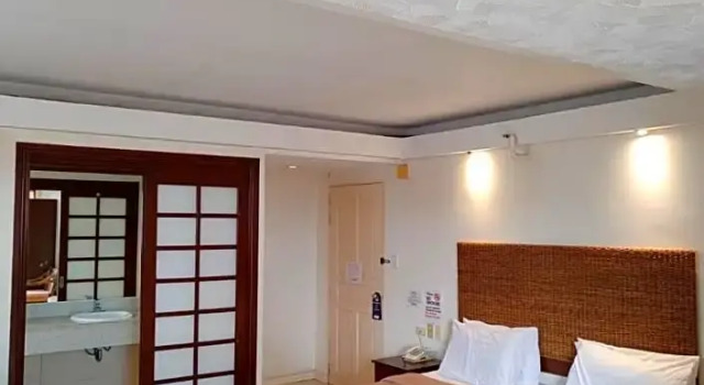 Номер Standard с видом на бассейн Wild Orchid Beach Resort