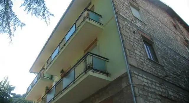 Palazzo Latini, Забронировать Отель Аквазанта-Терме Монти-делла-Лага