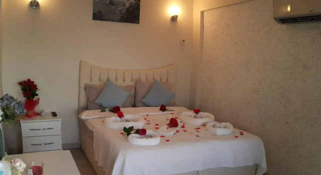 Yasemin Suite