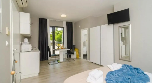 Студия Standard с видом на город Apartments ZoomZoom