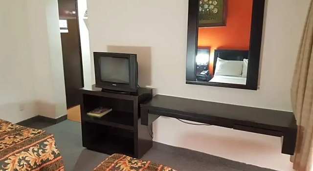 Номер Basic Hotel Las Pergolas