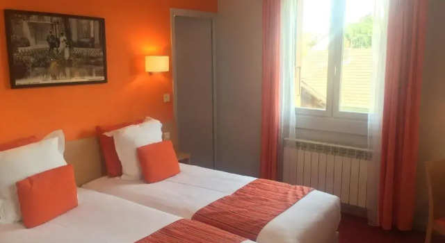 Двухместный номер Comfort Logis Hôtel La Terrasse Fleurie