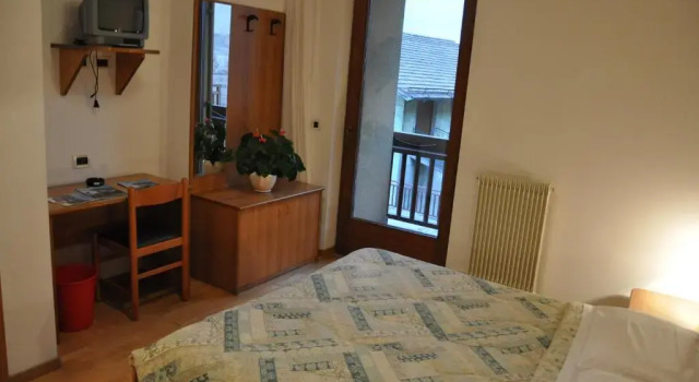 Двухместный номер Standard с балконом Albergo Dolomiti