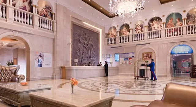 Vienna Hotel Yueyang Huarong Avenue, Reserva ahora Hotel Huarong Hunan