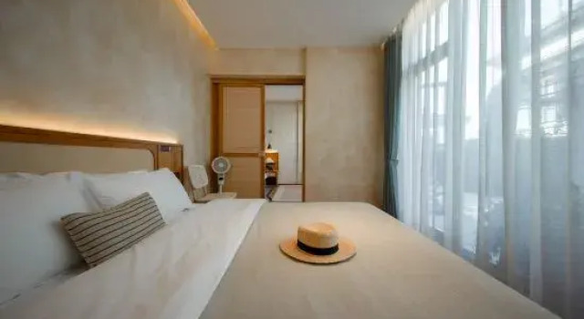 Люкс Yunting Wuxiang Seaview Art Hotel (Dali Double Corridor Branch)